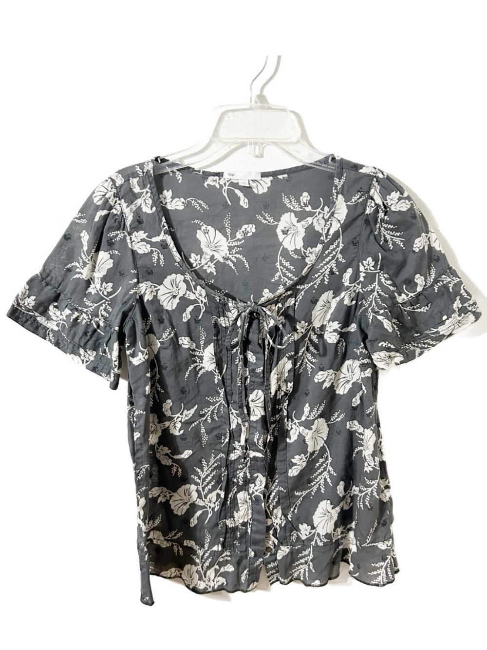 Gap Women’s XS Floral Short Sleeve Tie-Front Top Charcoal Gray Off-White Cotton